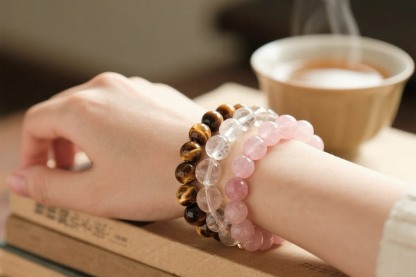 Crystal Bracelets: Stylish Energy Companions You’ll Love to Wear